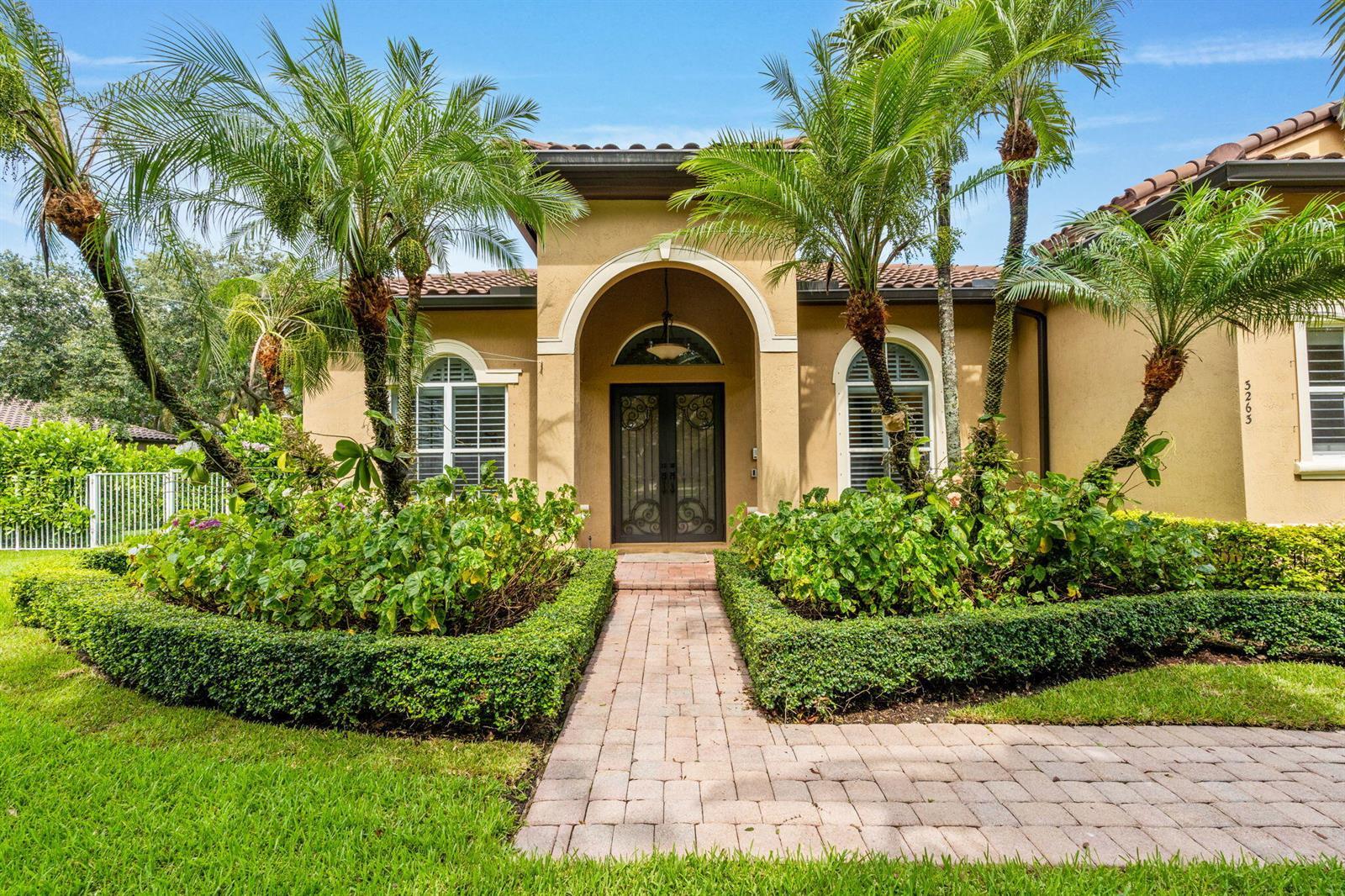 3263 SW 138th Way, Davie FL 33330 photo 3