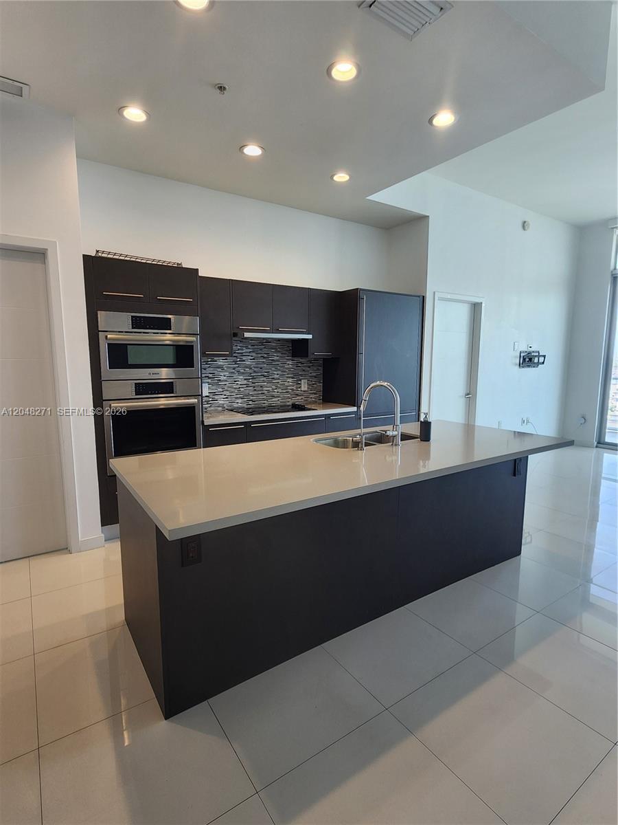 7825 NW 107th Ave # 801, Doral FL 33178 photo 2