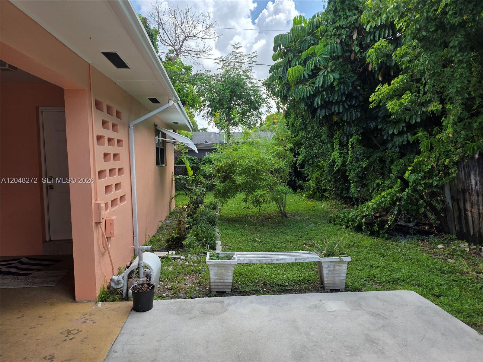 6130 Funston St, Hollywood FL 33023