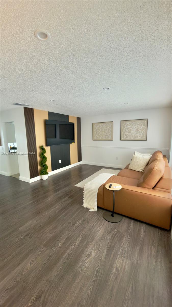 9170 NW 24th Pl, Sunrise FL 33322 photo 5