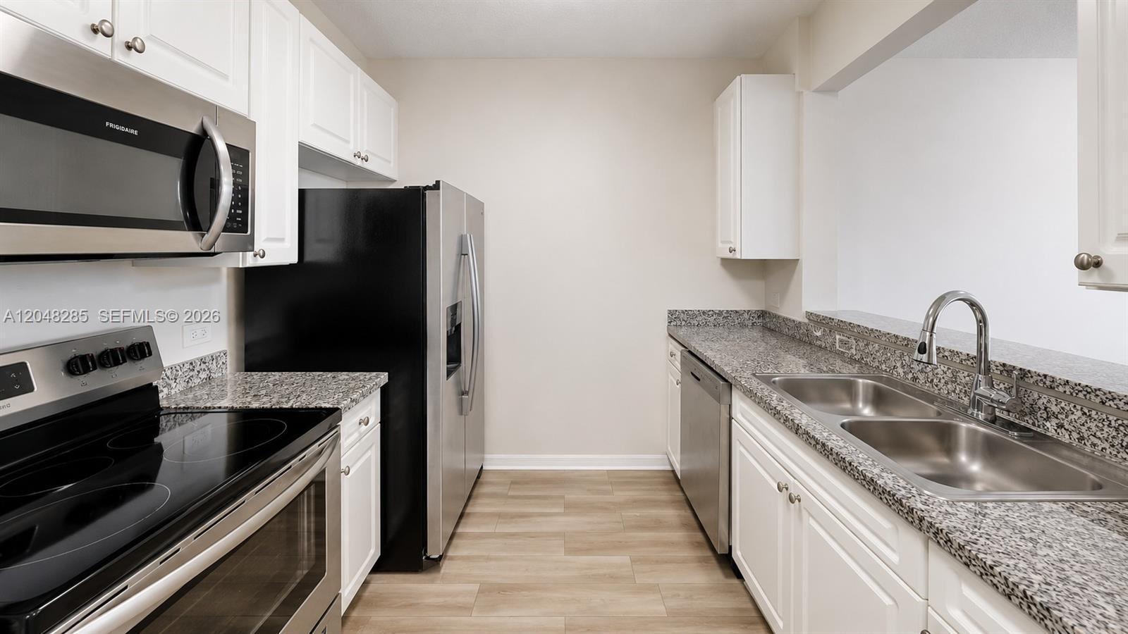 900 SW 8th St # 1110, Miami FL 33130