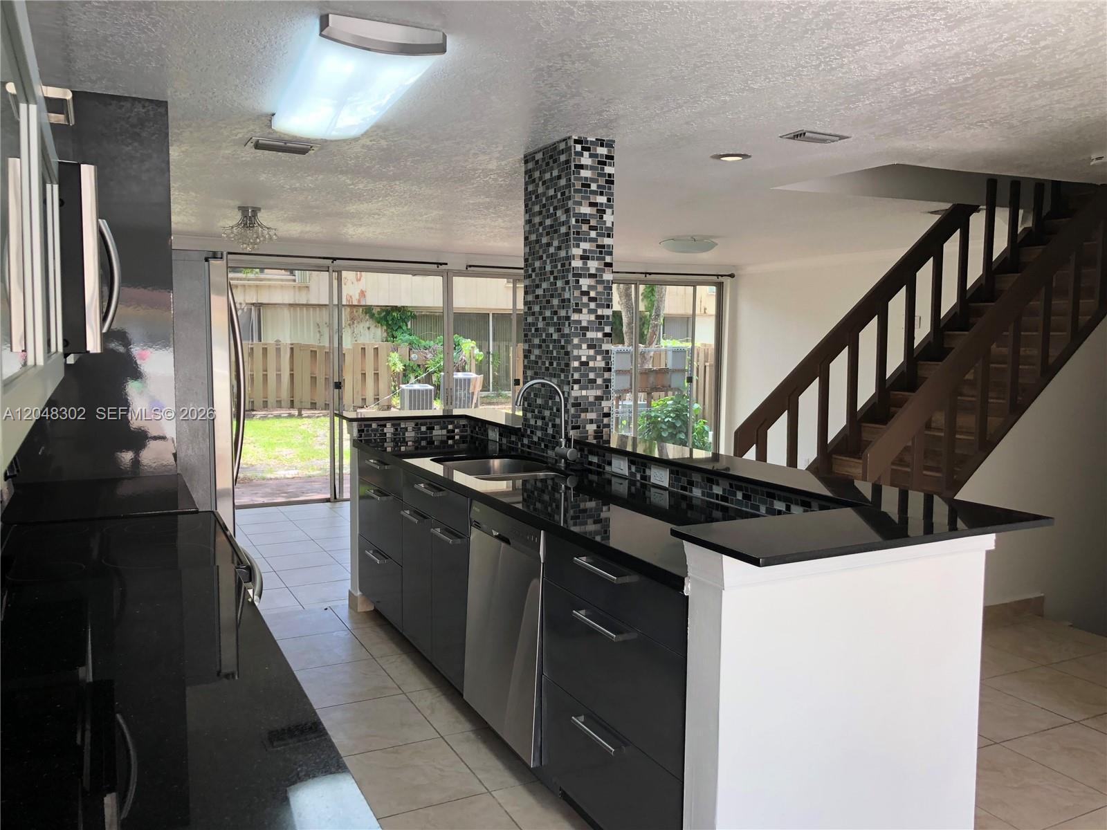 836 NW 82nd Ave # 3, Plantation FL 33324 photo 5