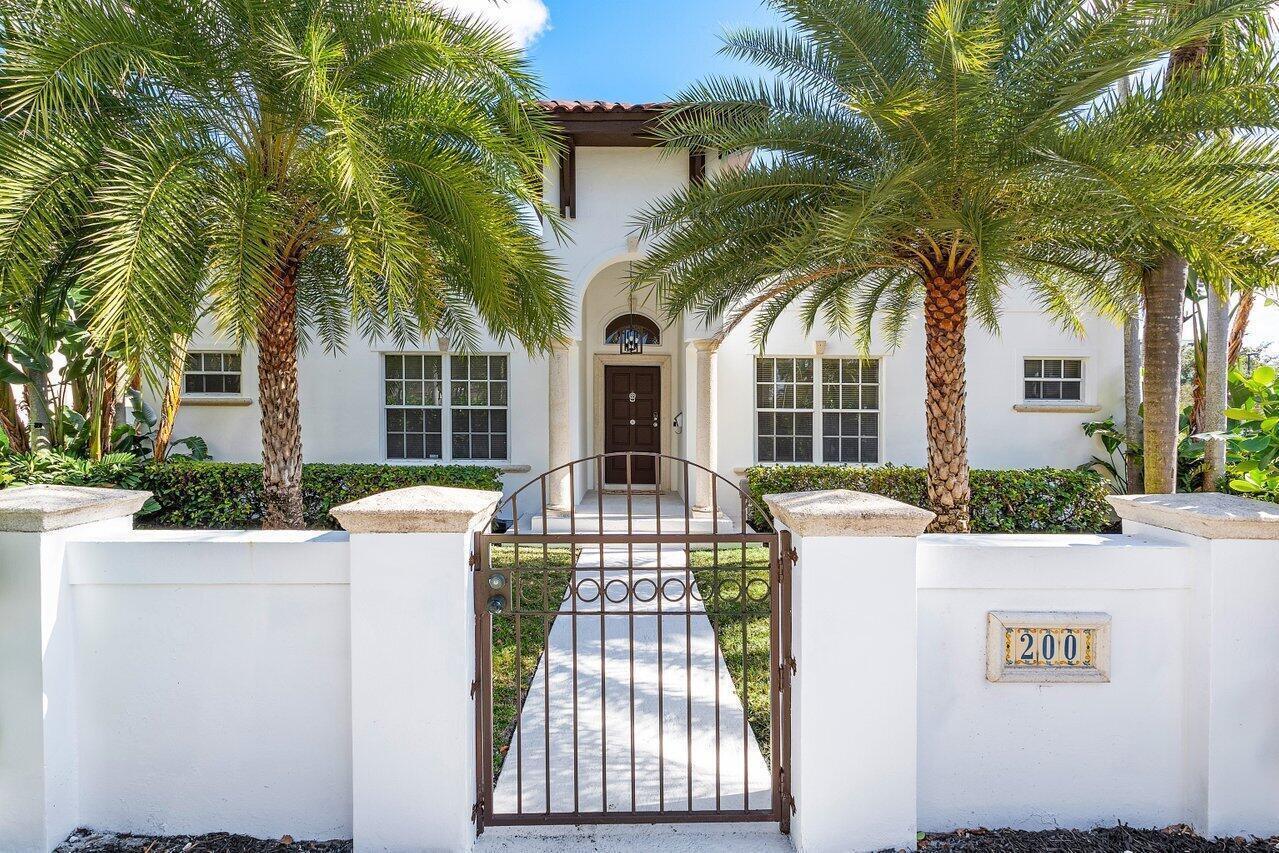 200 NE 2nd Street, Boca Raton FL 33432