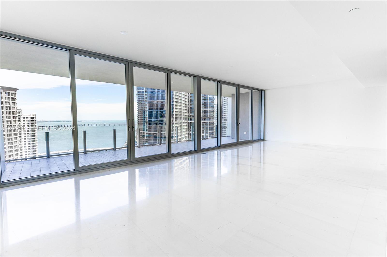 300 Biscayne Boulevard Way # 2702E, Miami FL 33131 photo 3