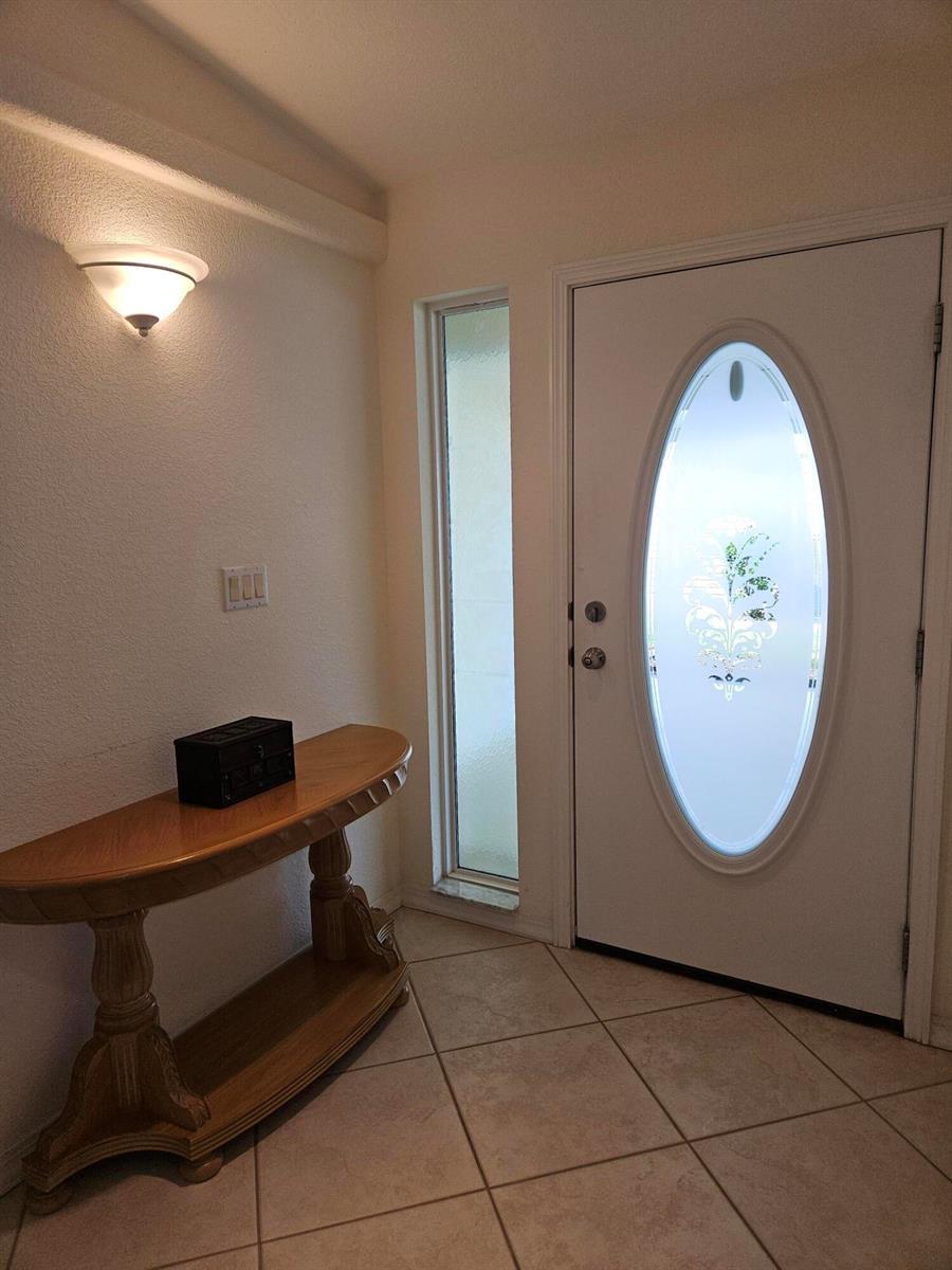 3229 Scarlet Tanager Court, Port St. Lucie FL 34952 photo 2