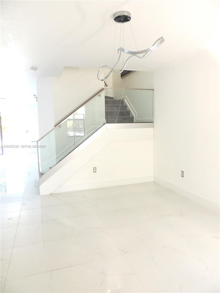 9336 W 34th Ct, Hialeah FL 33018 photo 5
