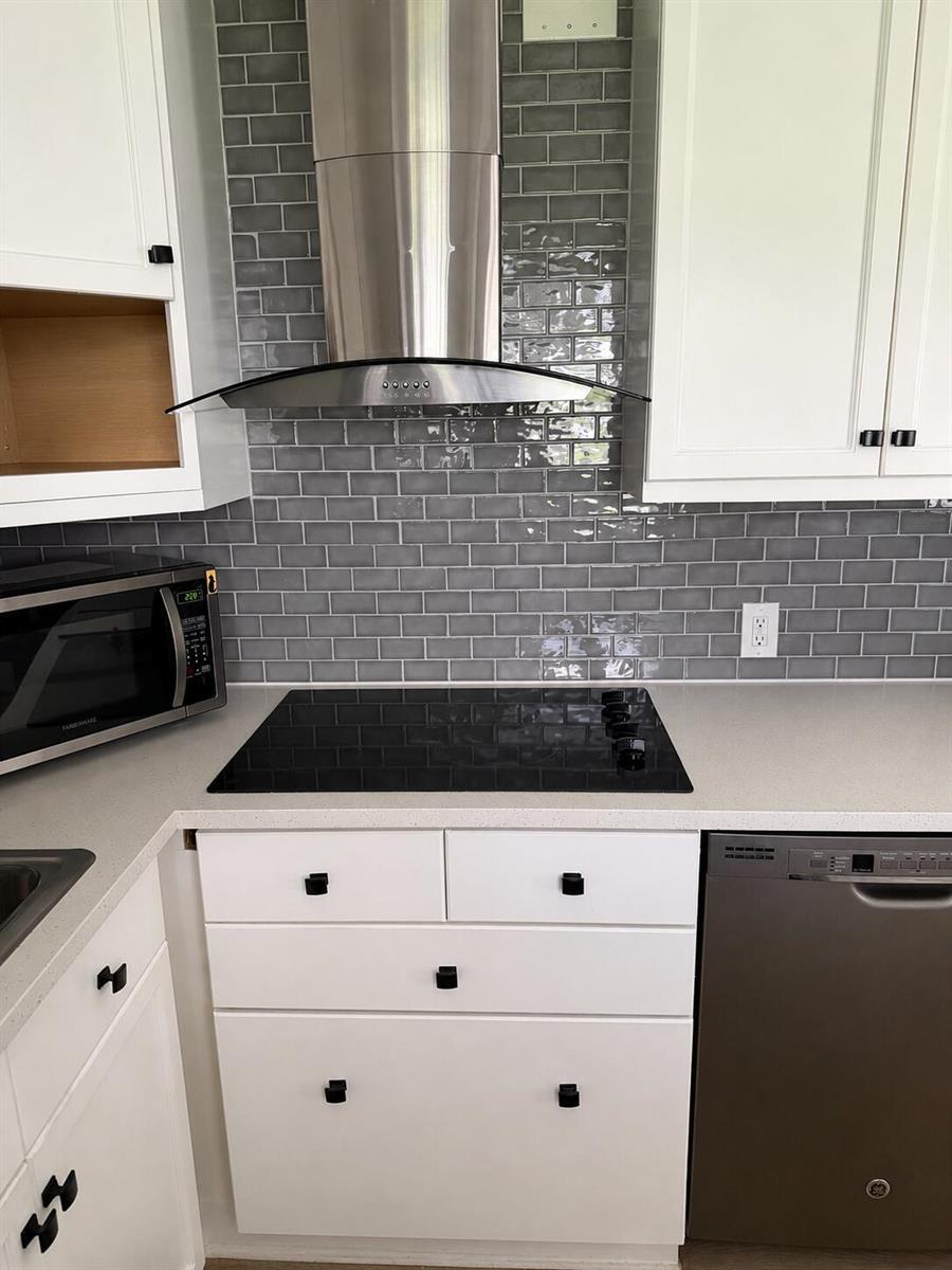 256 Preston G, Boca Raton FL 33434 photo 4