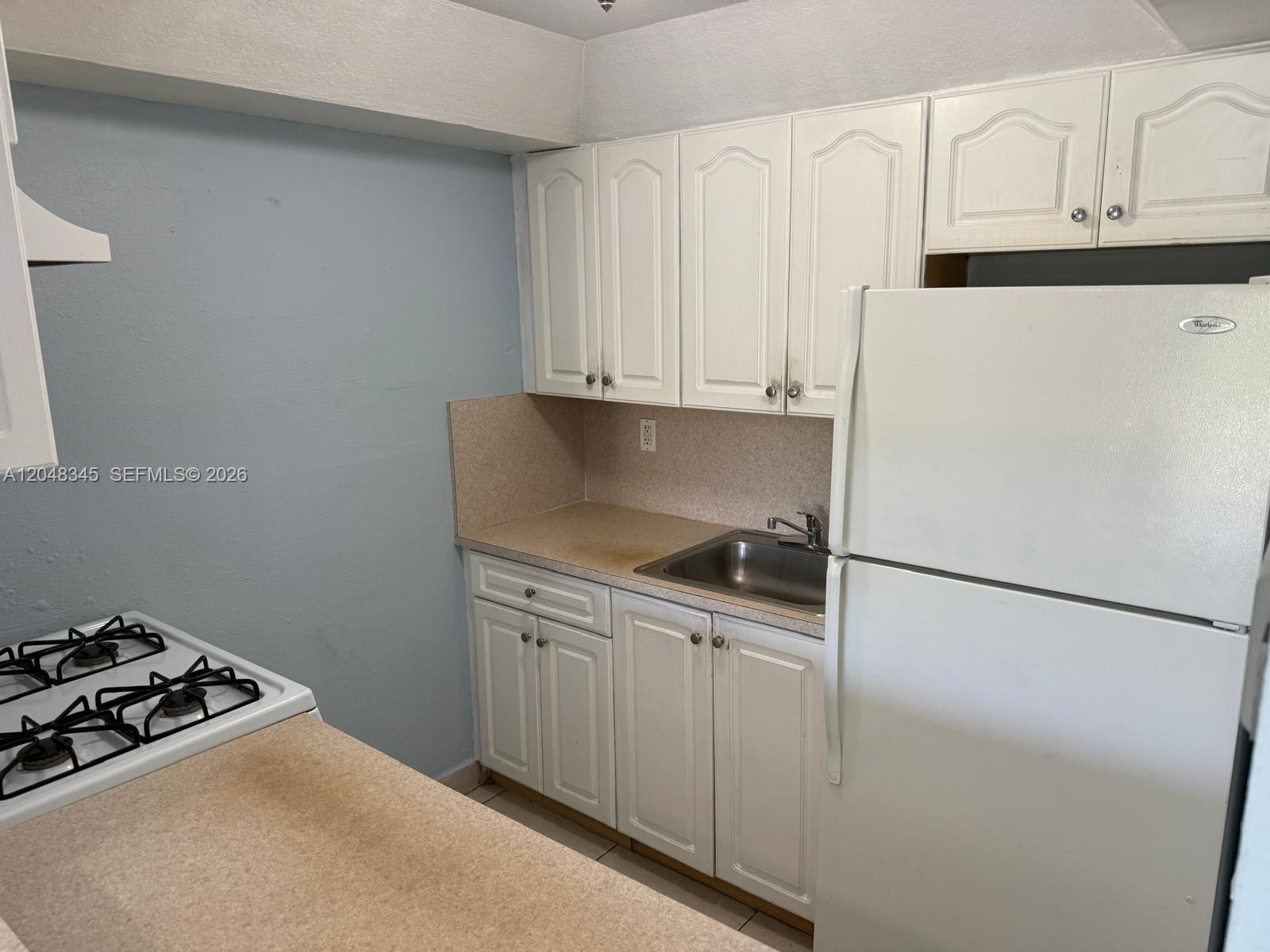 1350 W 53rd St # 29, Hialeah FL 33012 photo 3