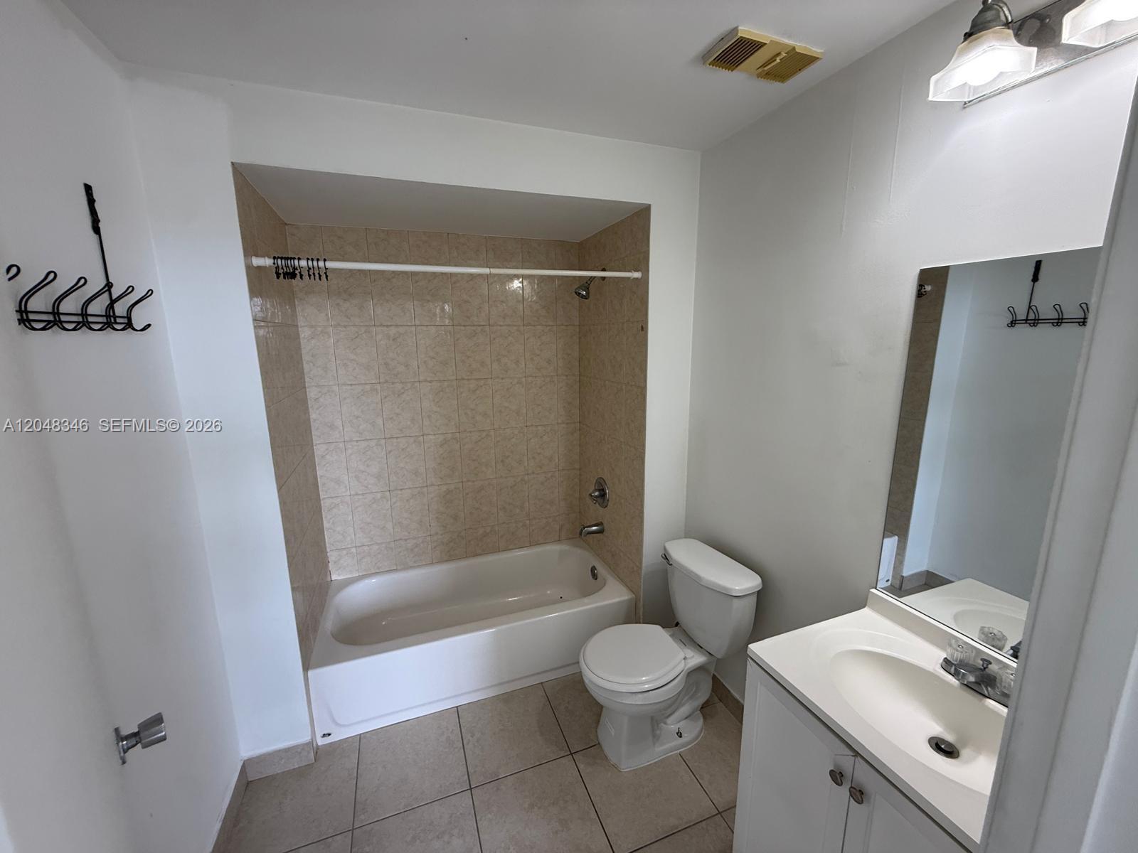 7400 W 20th Ave # 420, Hialeah FL 33016 photo 4