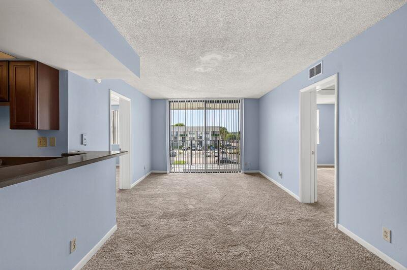 724 Executive Center Drive # 31, West Palm Beach FL 33401 photo 4