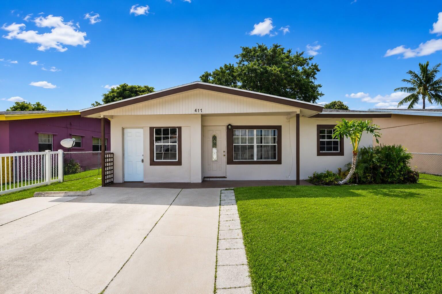 417 SW 8th Avenue, Delray Beach FL 33444 photo 3