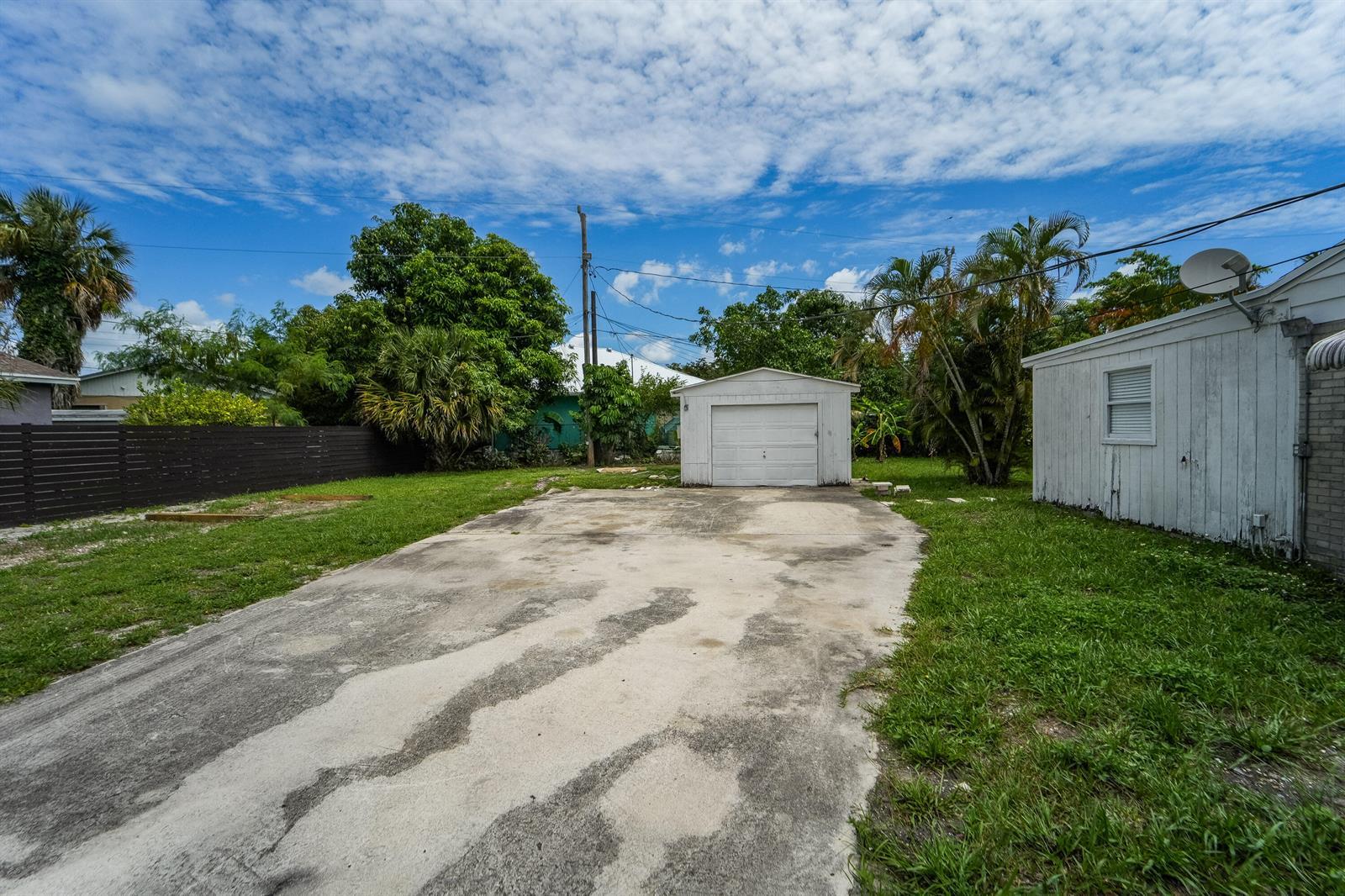 1007 Charles Street, West Palm Beach FL 33401 photo 5