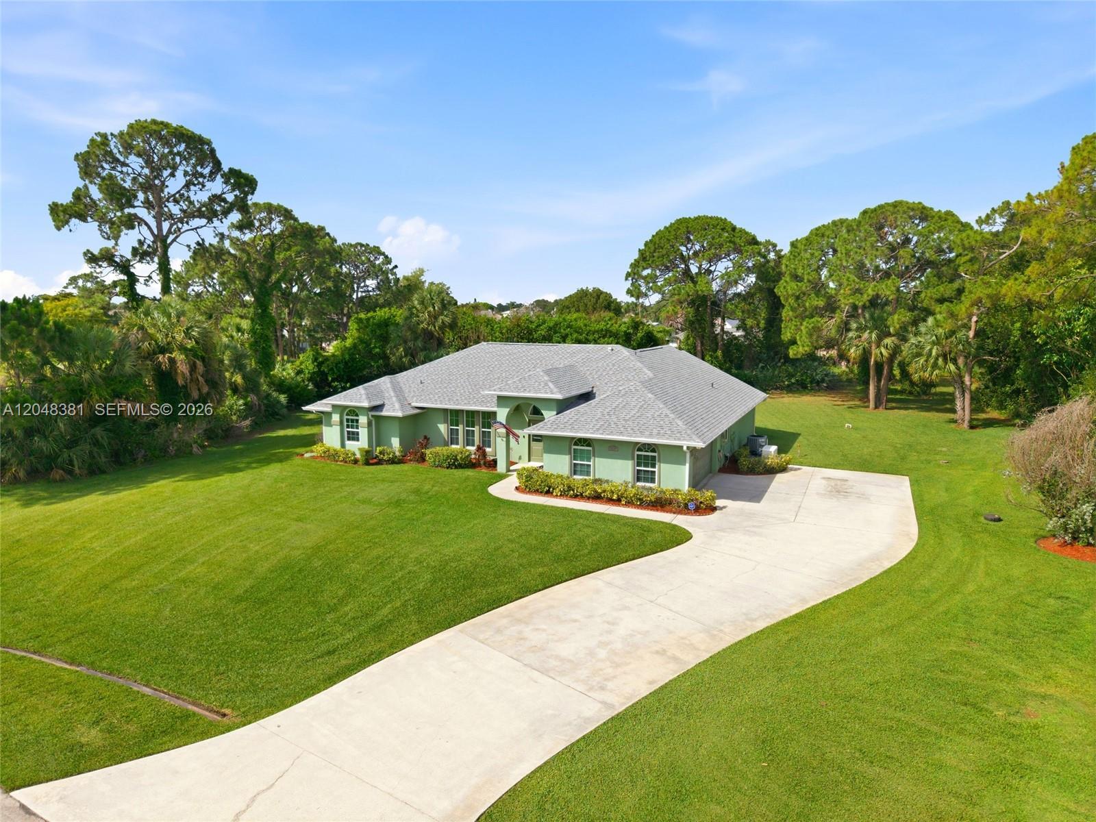 2472 SE Hillard Rd, Port St. Lucie FL 34952 photo 2