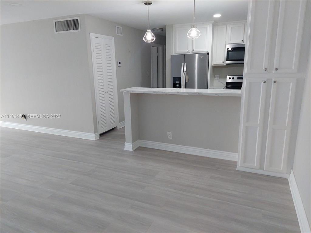 1700 SE 15th Street SE # 309, Fort Lauderdale FL 33316 photo 4