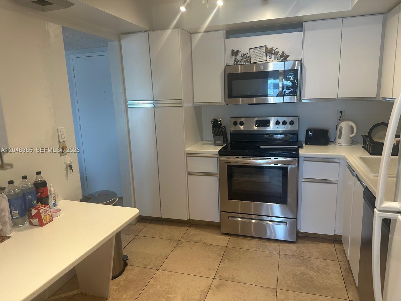 18041 Biscayne Blvd # 1203, Aventura FL 33160 photo 4