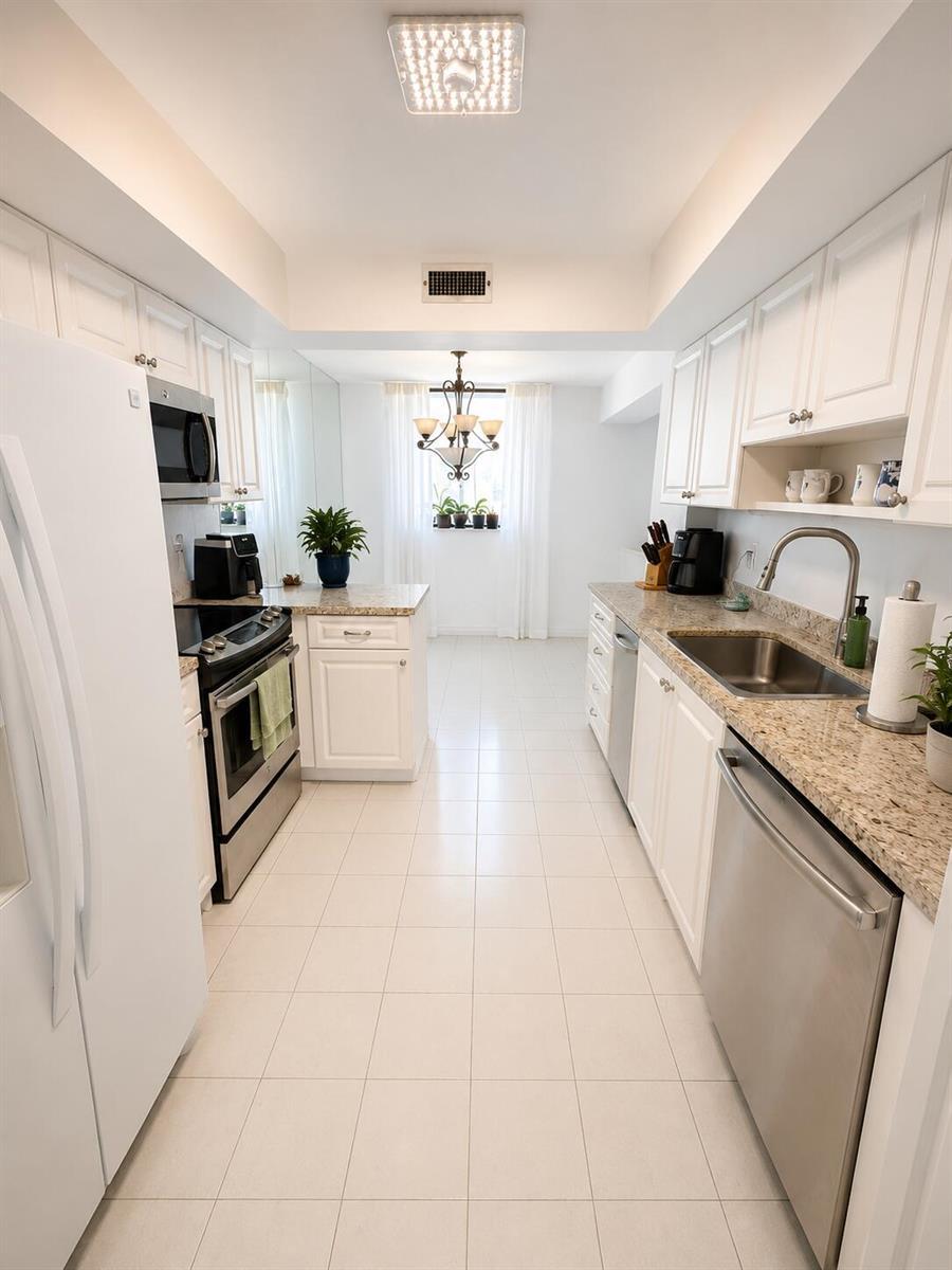 5380 N Ocean Drive # 4e, Singer Island FL 33404 photo 4