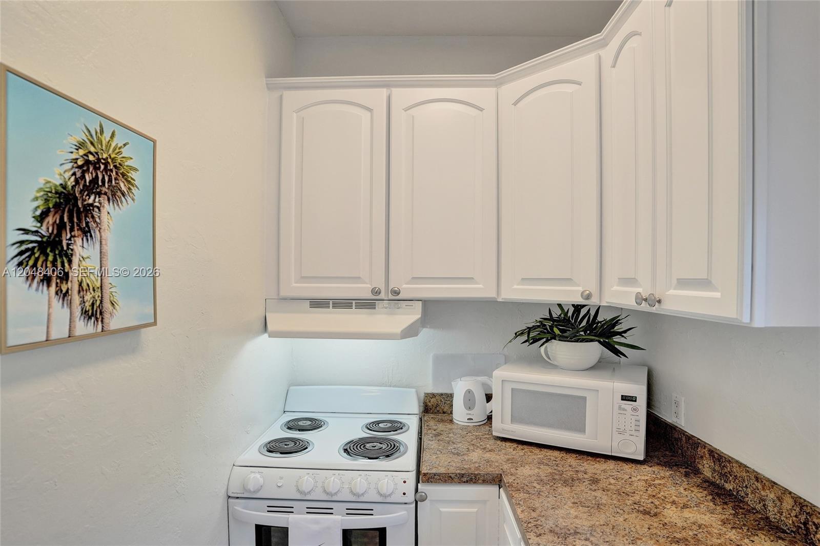 1012 NE 17th Ct # 2, Fort Lauderdale FL 33305 photo 2