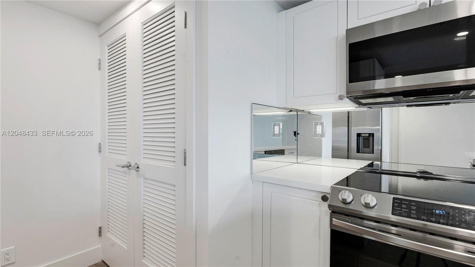 555 NE 34th St # 2108, Miami FL 33137 photo 4