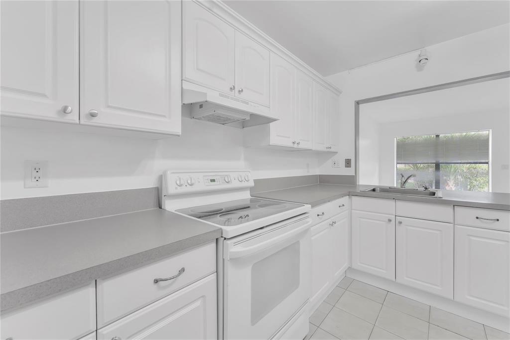 6705 W 26th Drive # 7, Hialeah FL 33016 photo 4