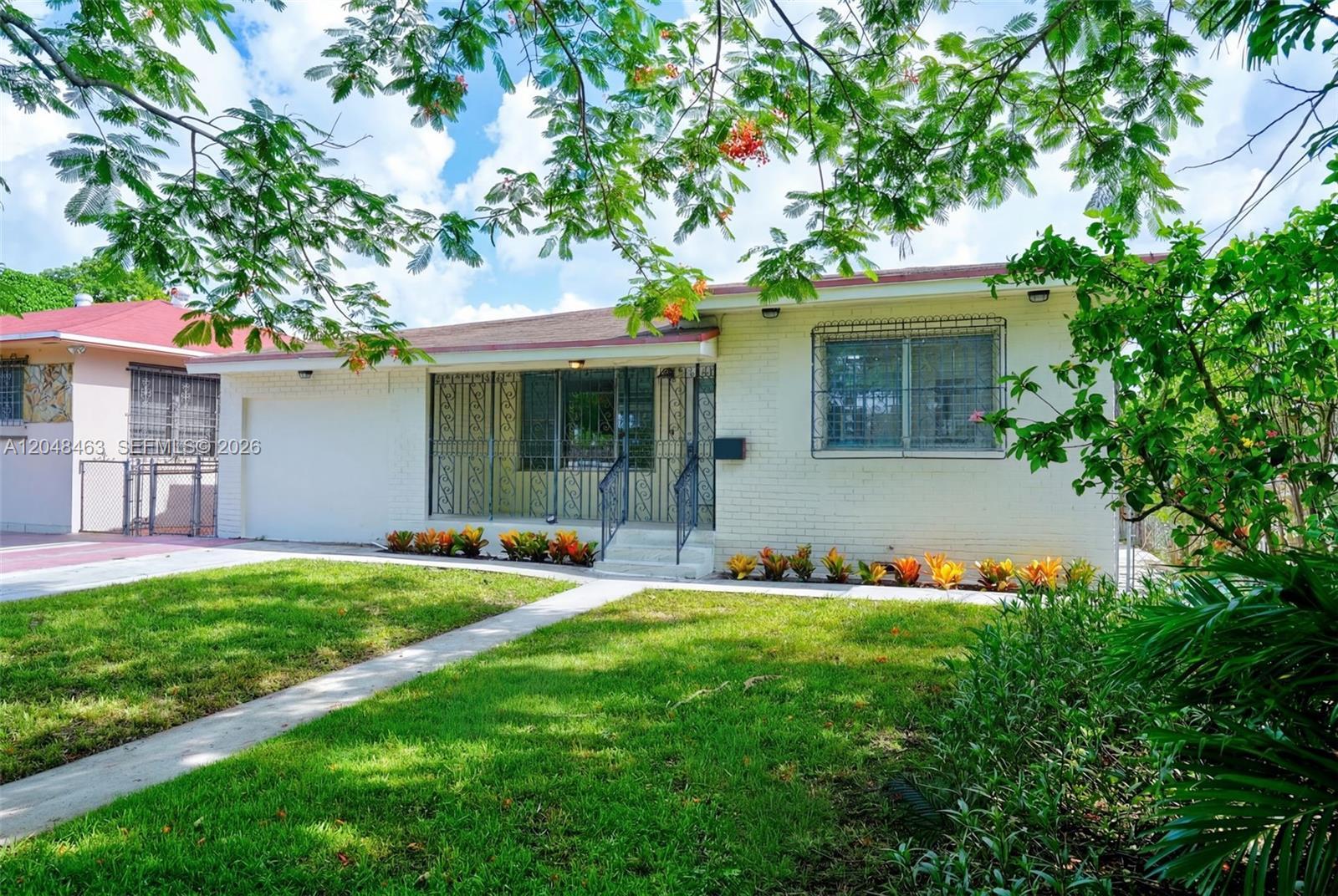 2323 NW 1st St, Miami FL 33125 photo 2