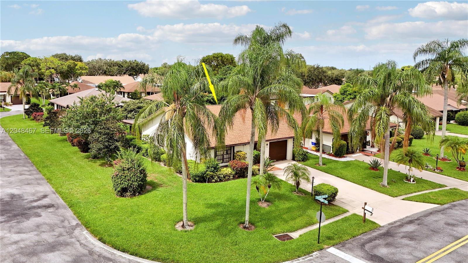 3449 Shadow Wood Dr, Green Acres FL 33463