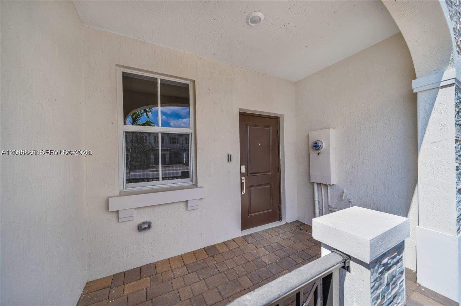 12918 NW 23rd Pl, Miami FL 33167 photo 2