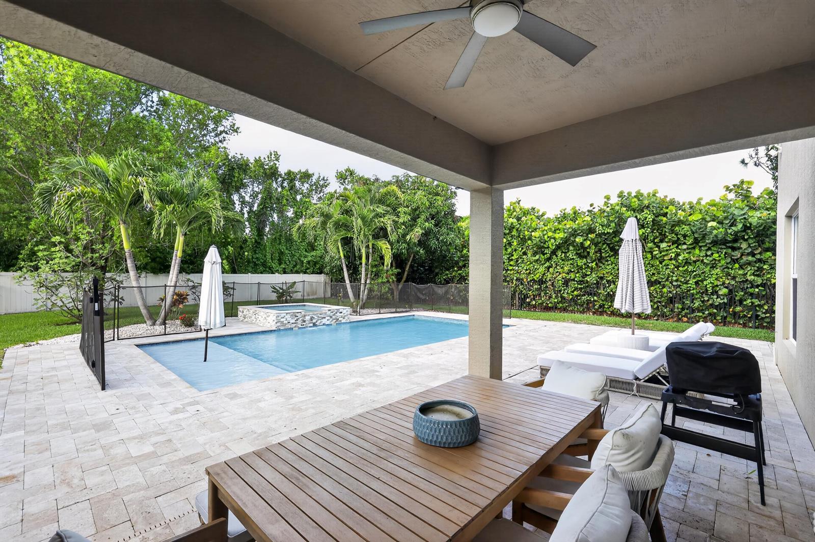 7050 Limestone Cay Road, FL 33458 photo 3