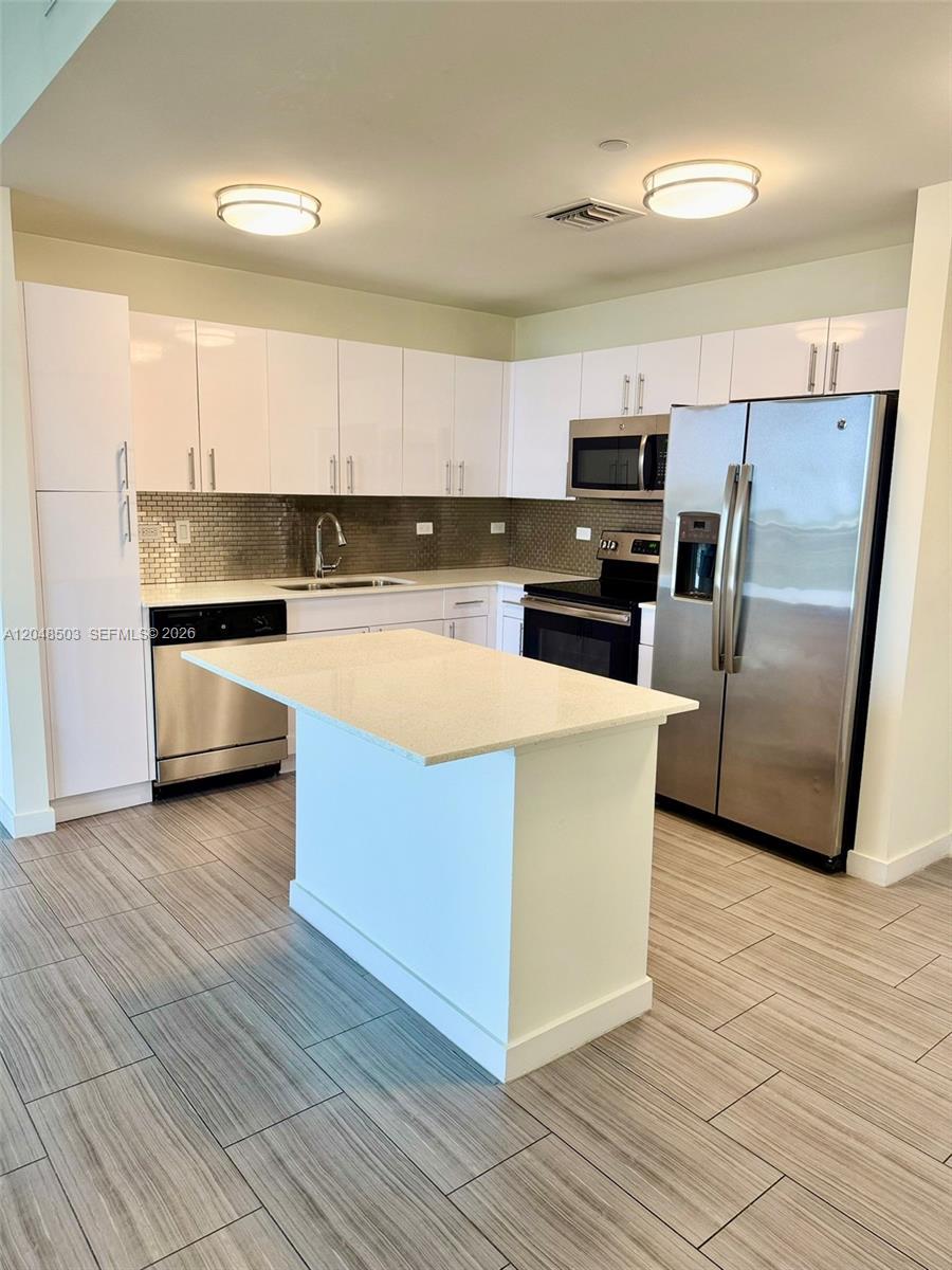 1776 Polk St # 517, Hollywood FL 33020 photo 4