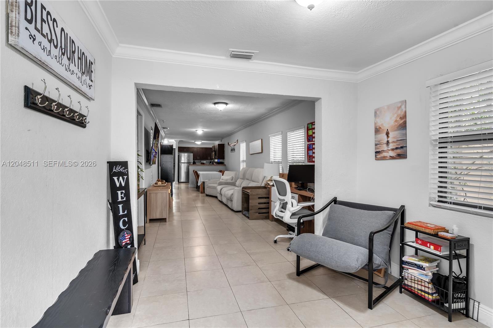 930 NE 132nd St, North Miami FL 33161 photo 4
