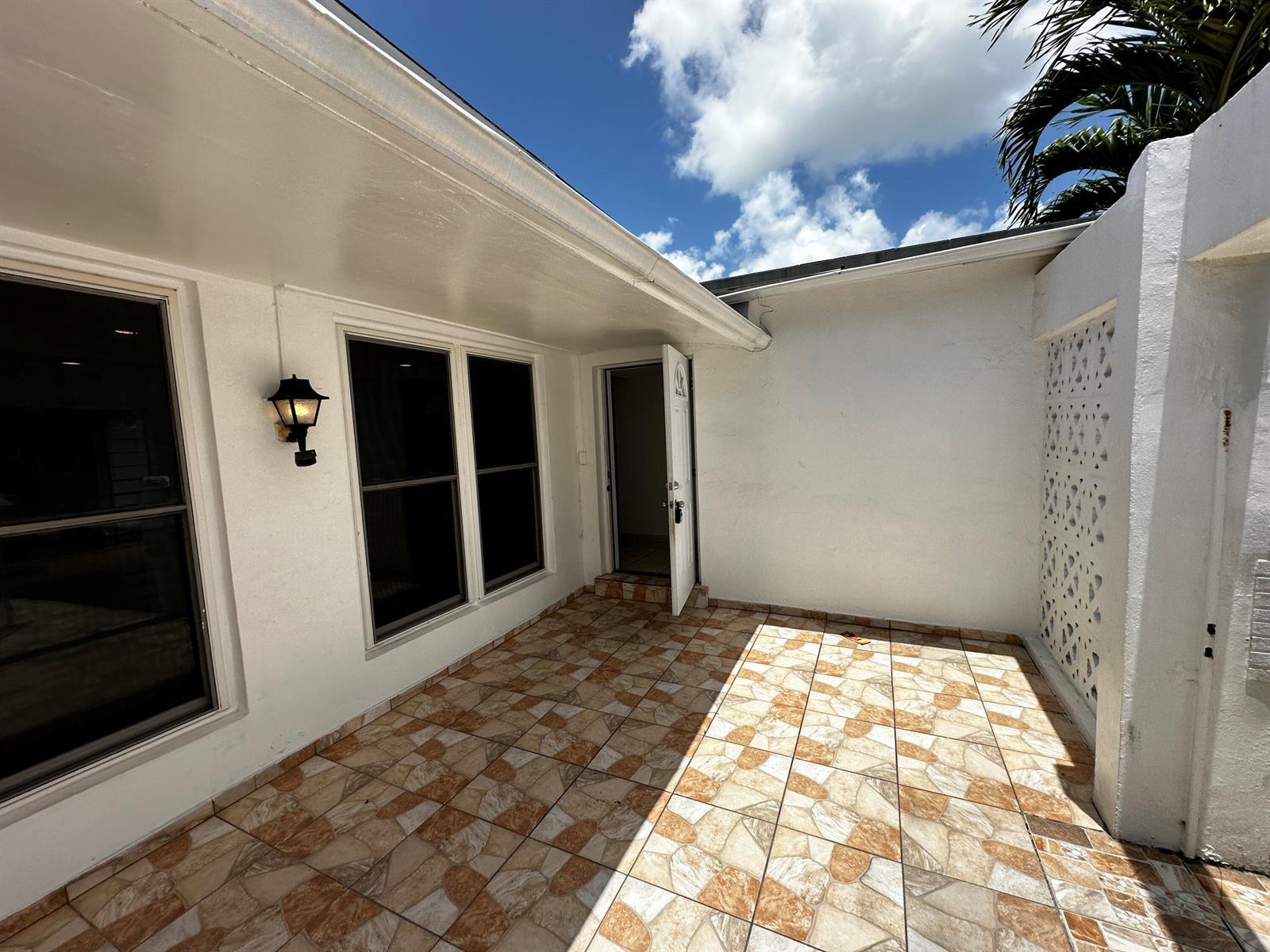 7725 Grandview Boulevard # 7725, Miramar FL 33023 photo 3