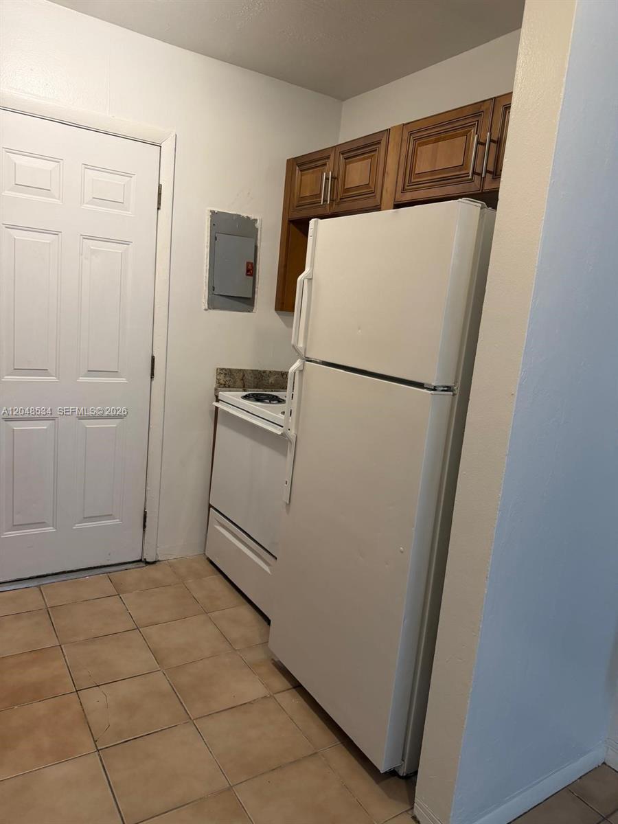 1019 NW 52nd St # A, Miami FL 33127 photo 5