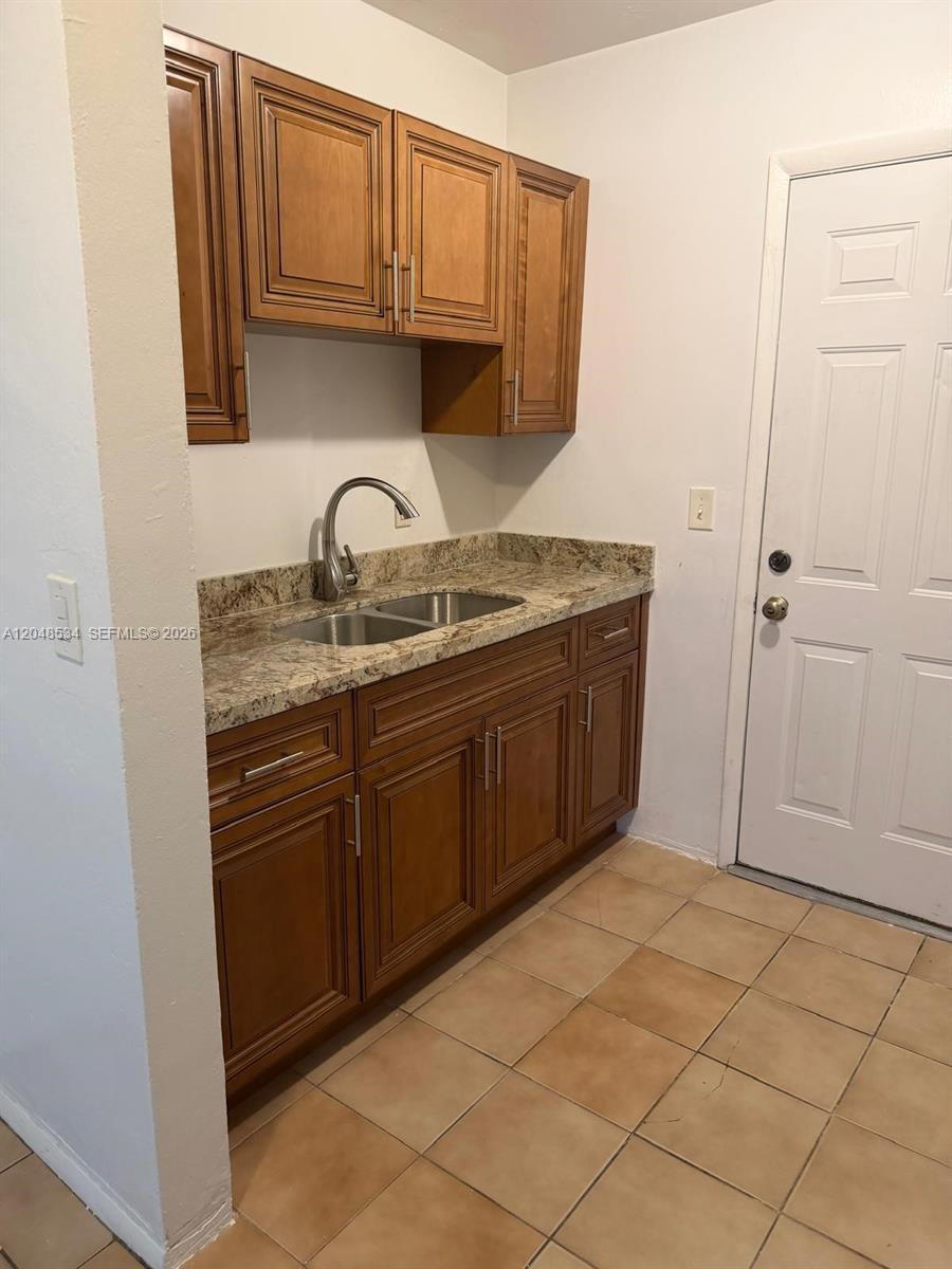 1019 NW 52nd St # A, Miami FL 33127 photo 4