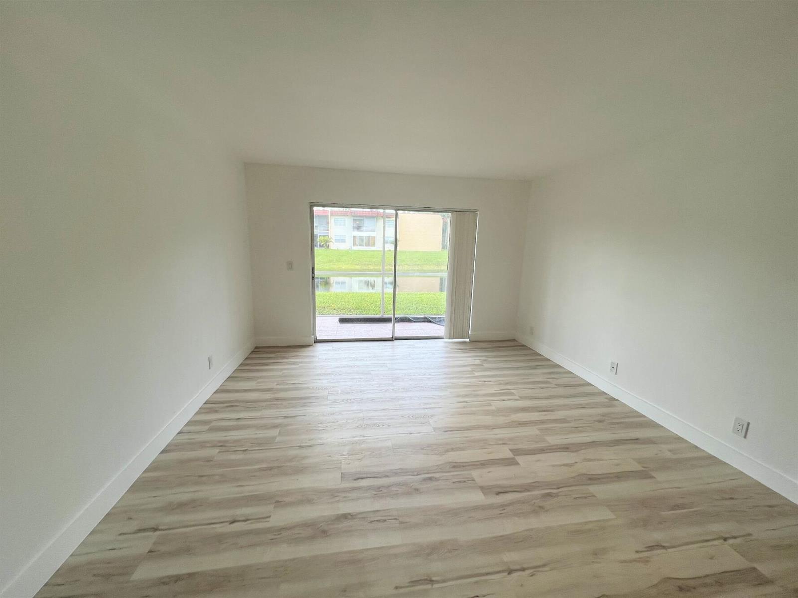 463 Lake Frances Drive # 463, West Palm Beach FL 33411 photo 4
