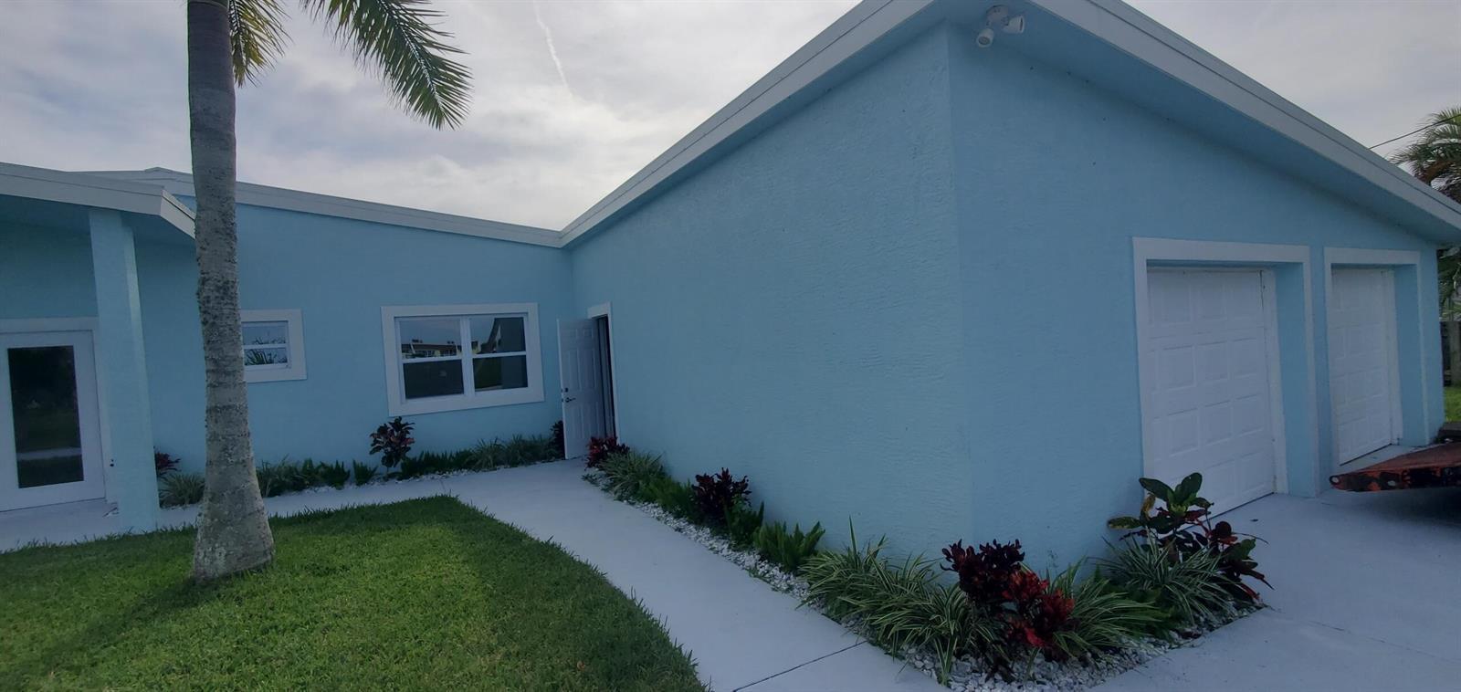 1529 Thumb Point Drive, Fort Pierce FL 34949 photo 3