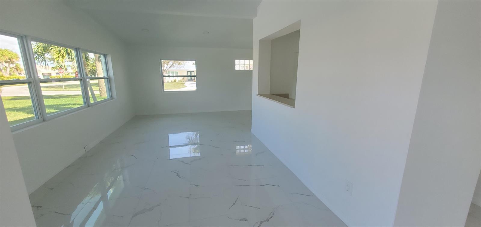 1529 Thumb Point Drive, Fort Pierce FL 34949 photo 4