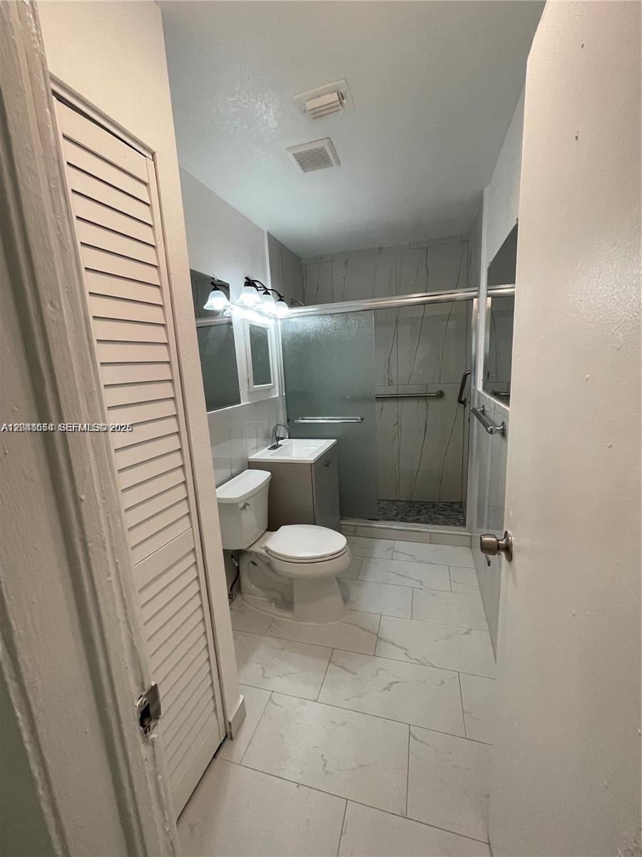 2435 Plunkett St # 1, Hollywood FL 33020 photo 3