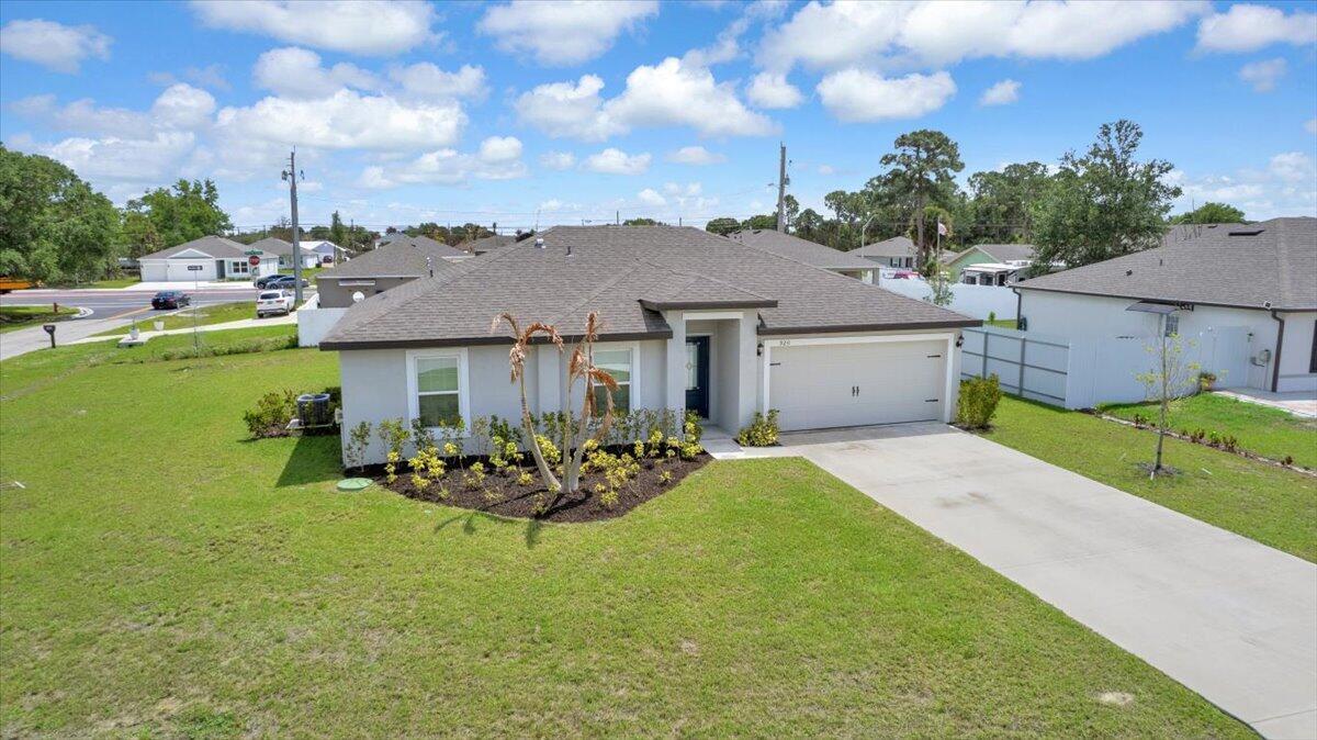 920 SW Castaneda Lane, Port St. Lucie FL 34953 photo 3