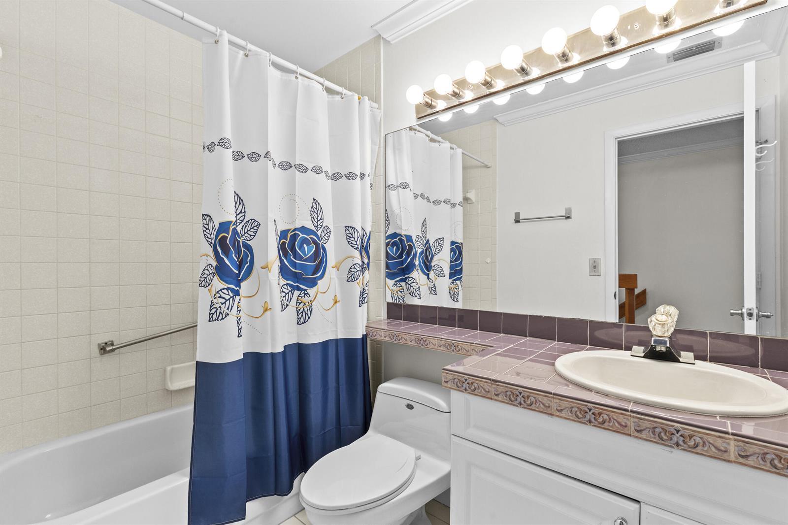 218 Foxtail Drive # G, FL 33415 photo 4
