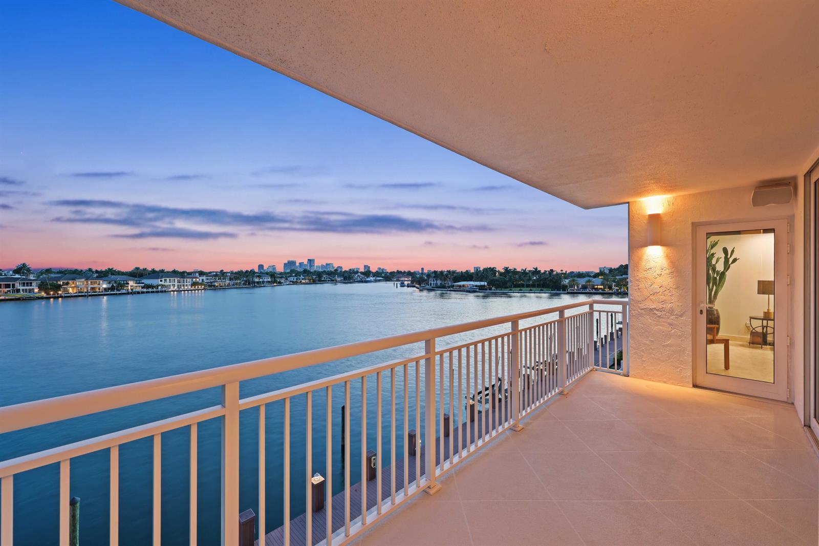 511 Bayshore Drive # 401, Fort Lauderdale FL 33304 photo 2