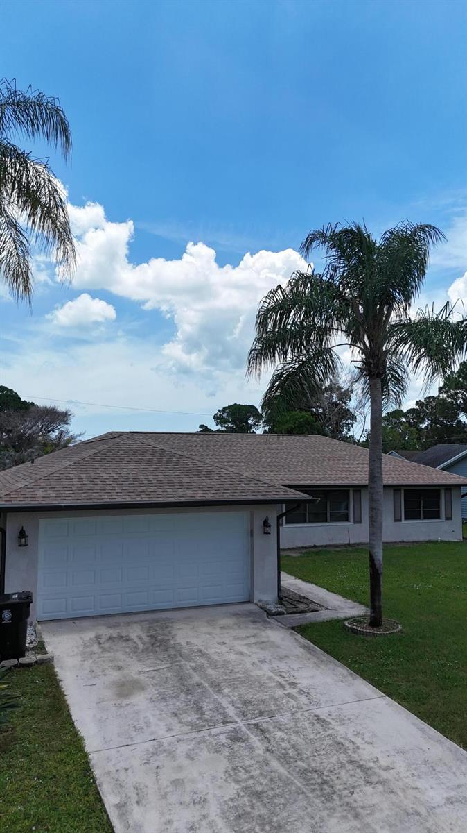 1217 SE Nancy Lane, Port St. Lucie FL 34983 photo 3