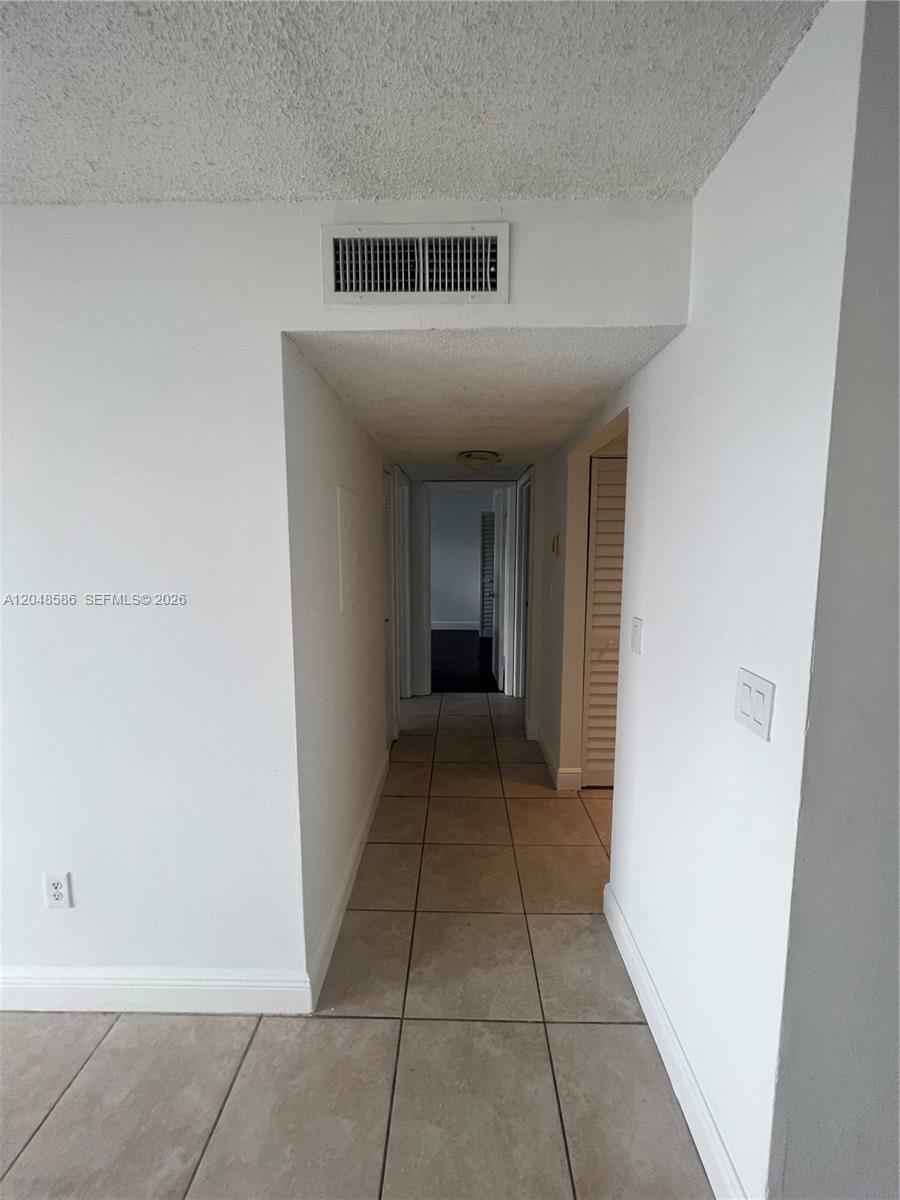 8145 NW 7th St # 405, Miami FL 33126 photo 4