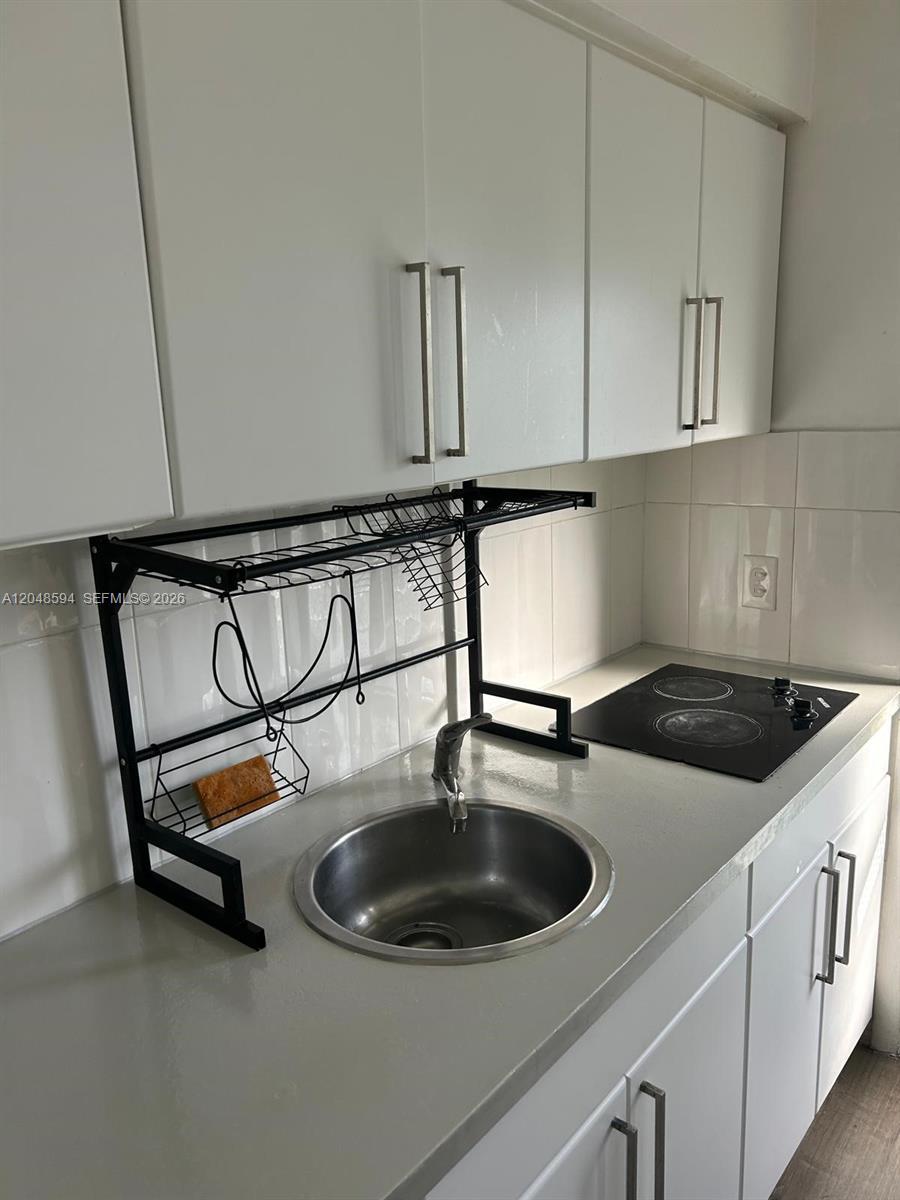 761 Euclid Ave # 9, Miami Beach FL 33139 photo 2