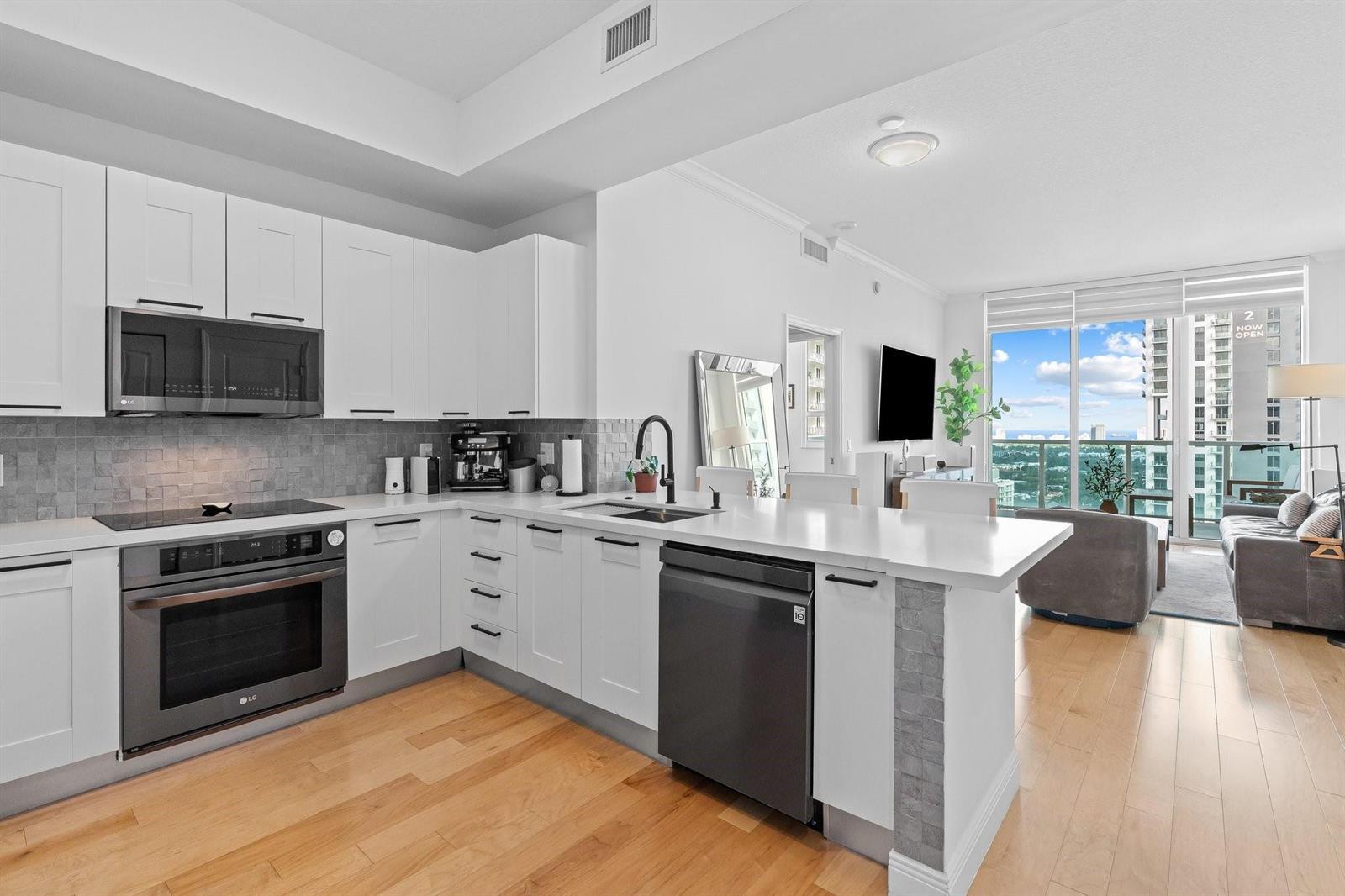 350 SE 2nd Street # 2960, Fort Lauderdale FL 33301 photo 5