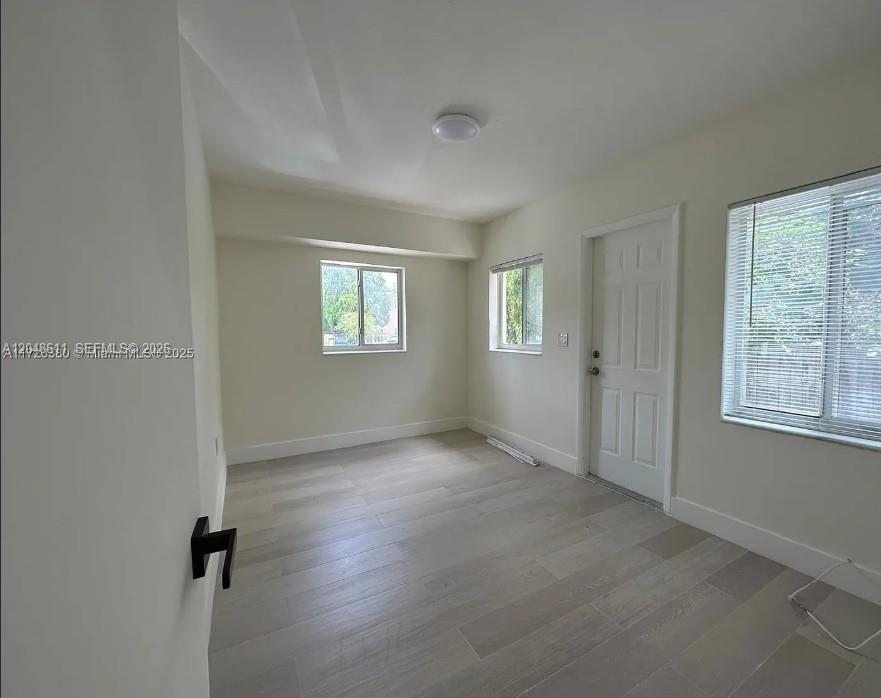 1514 SW 6th St # 4, Miami FL 33135 photo 2