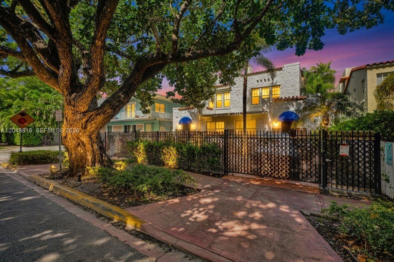 935 Meridian Ave # 2, Miami Beach FL 33139 photo 3