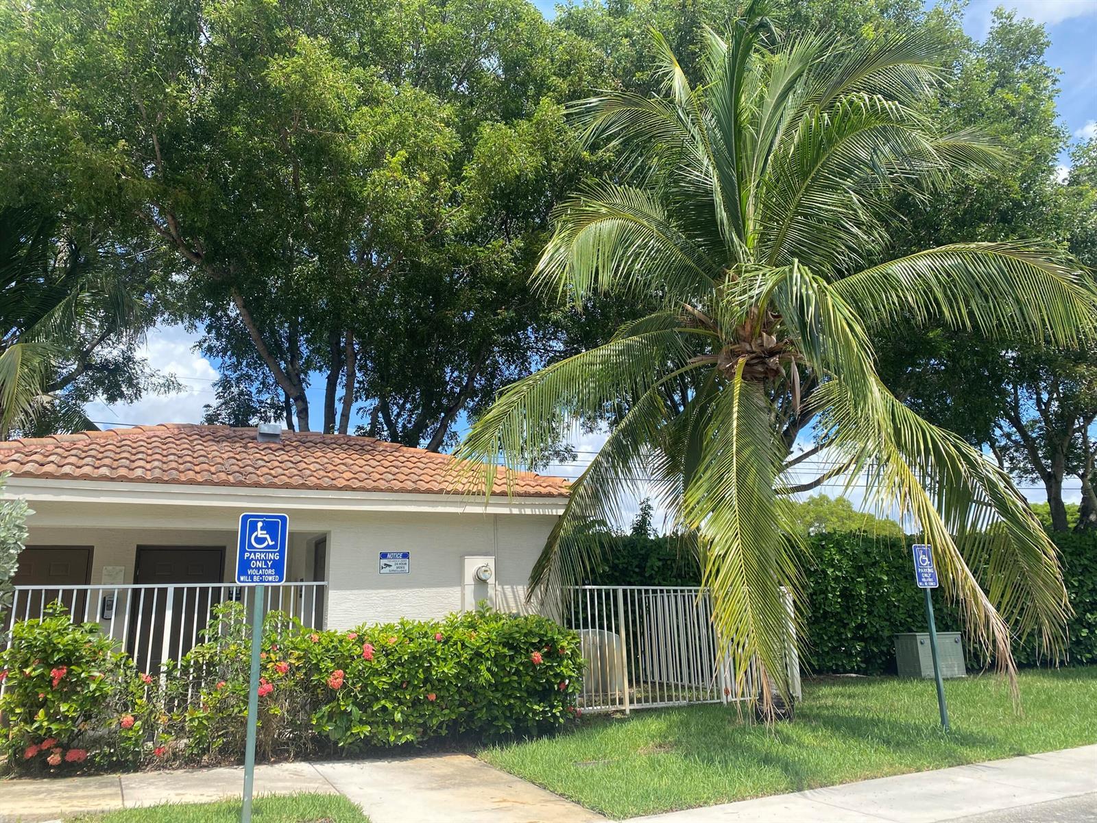 8214 Prestige Commons Drive # 8214, Tamarac FL 33321 photo 5