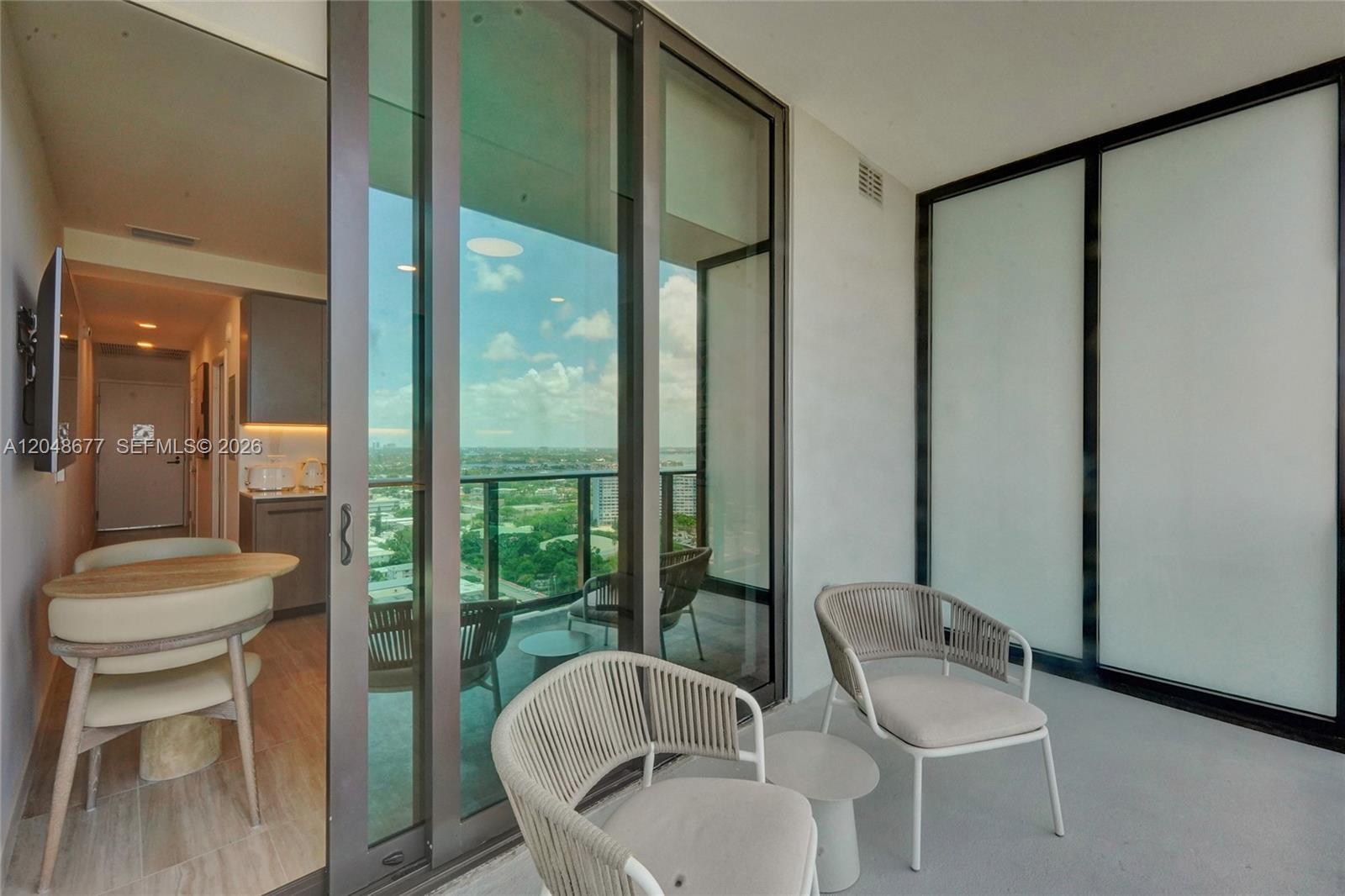 580 72nd St, Miami Beach FL 33141 photo 5