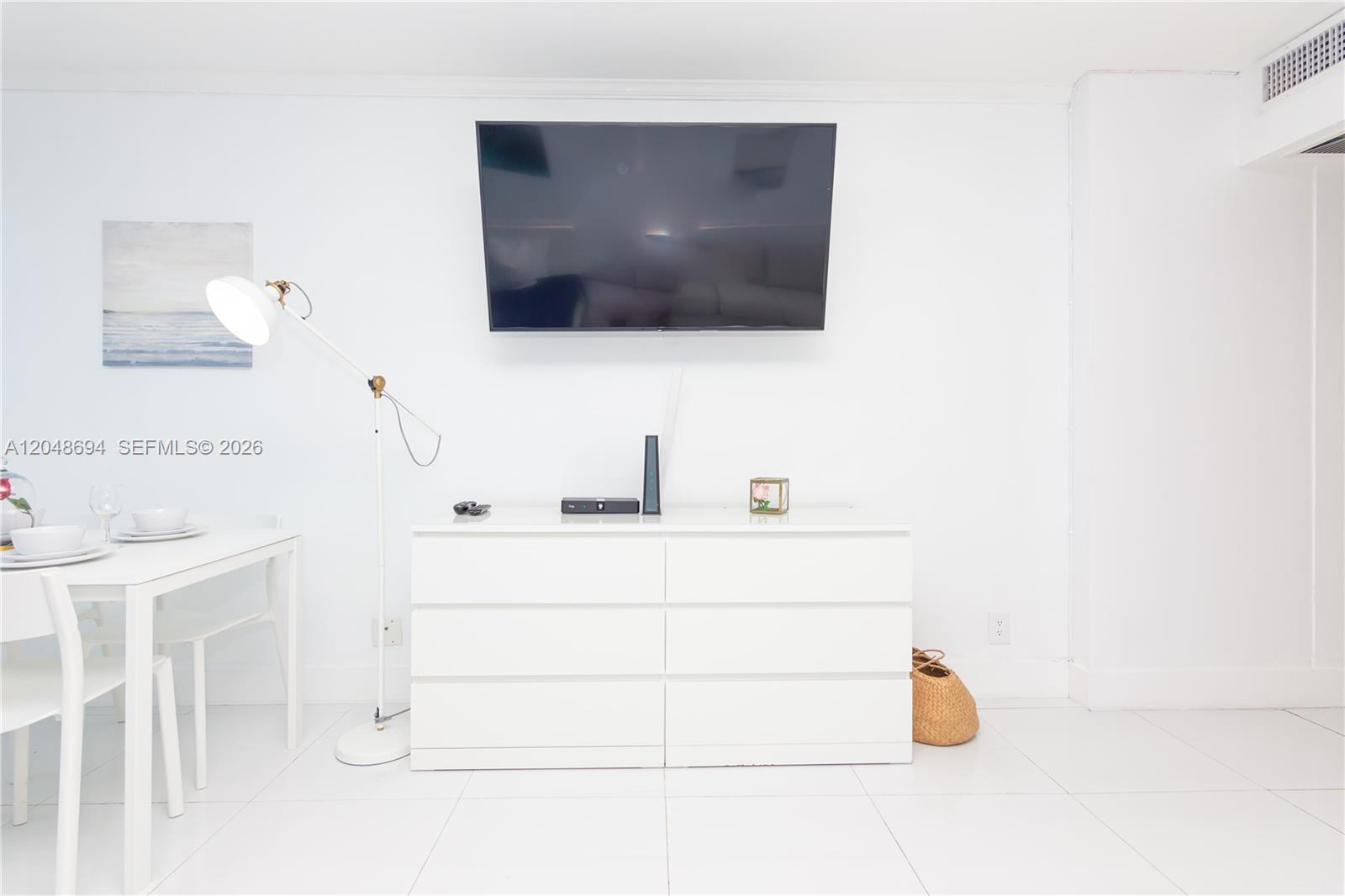 5445 Collins Ave # 908, Miami Beach FL 33140 photo 4