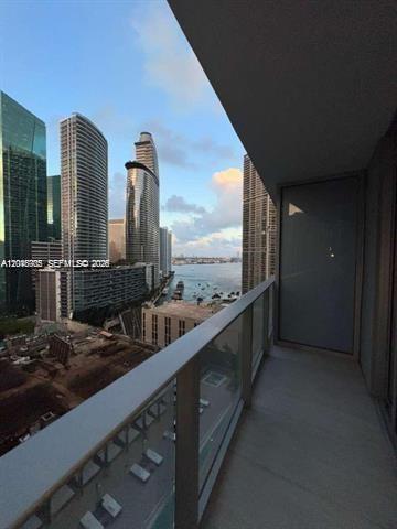 77 SE 5th St # 2004, Miami FL 33131 photo 2