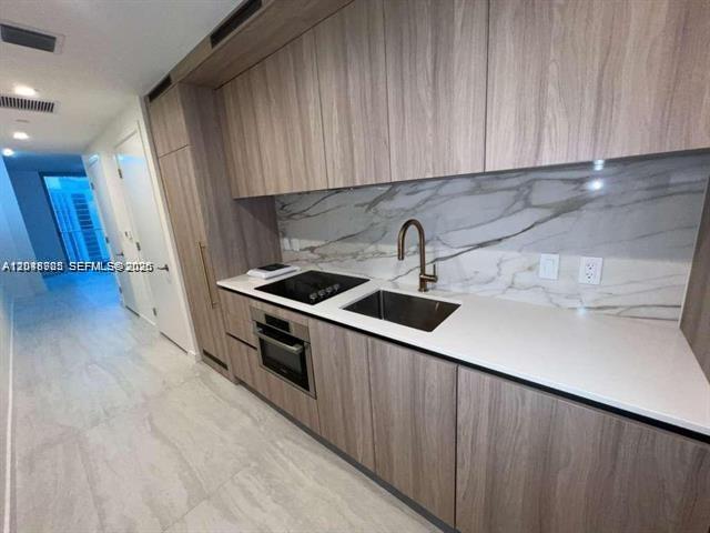 77 SE 5th St # 2004, Miami FL 33131 photo 5